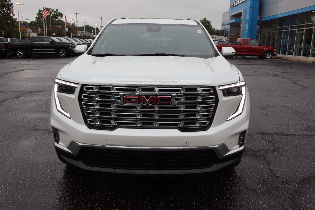 2024 GMC Acadia Denali
