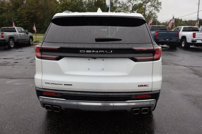 2024 GMC Acadia Denali