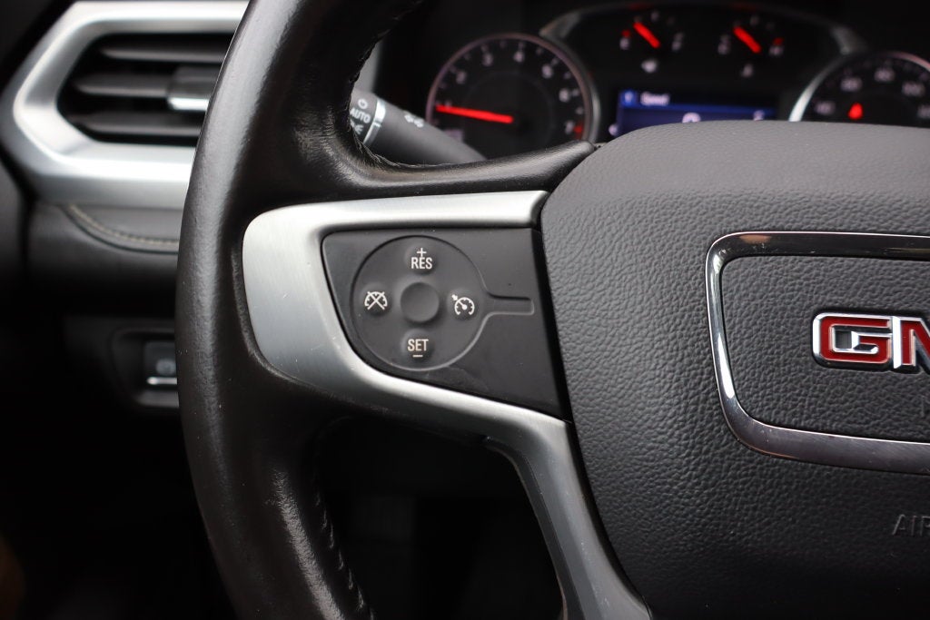 2020 GMC Acadia SLE