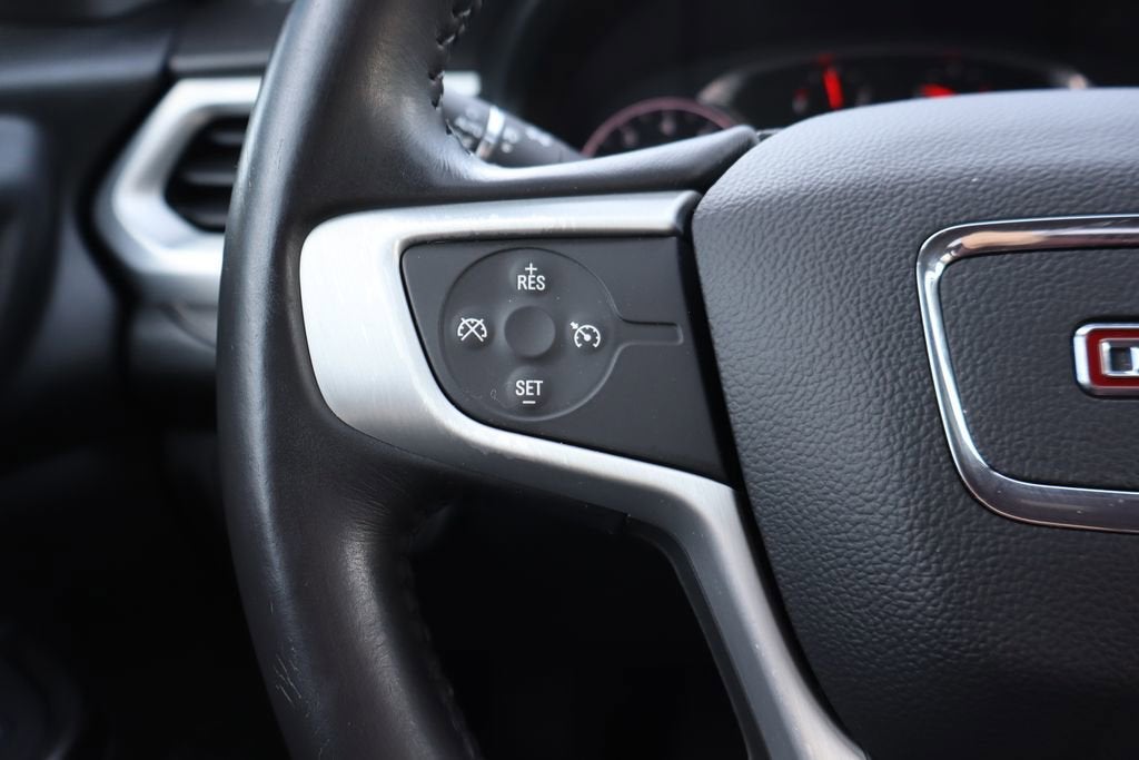 2017 GMC Acadia SLT