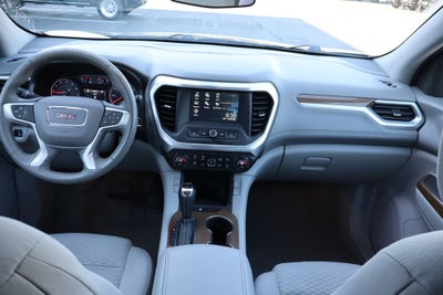 2017 GMC Acadia SLE-2