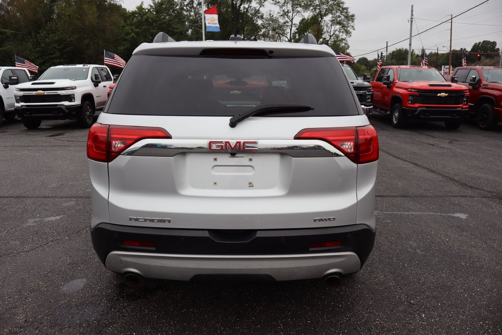 2018 GMC Acadia SLE-2