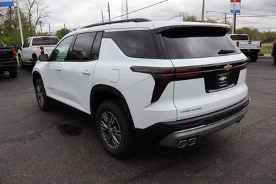 2026 Chevrolet Traverse FWD LT