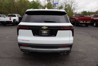 2026 Chevrolet Traverse FWD LT