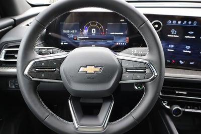2026 Chevrolet Traverse FWD LT