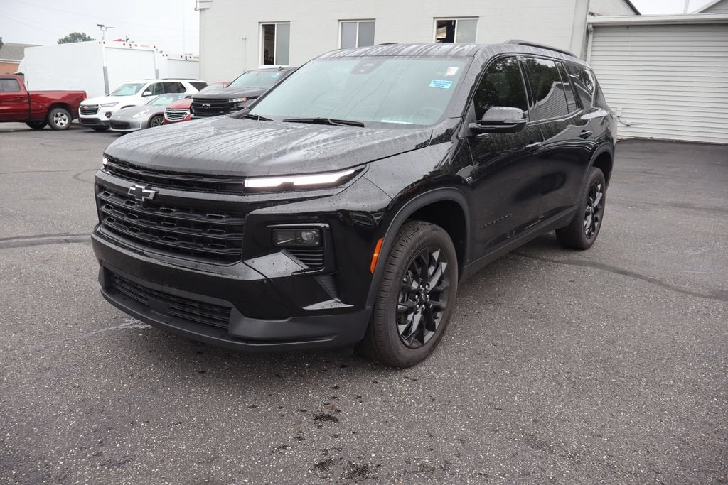 2024 Chevrolet Traverse LT