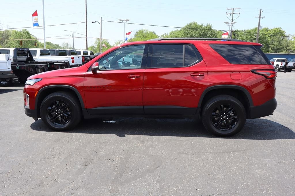 2023 Chevrolet Traverse LT