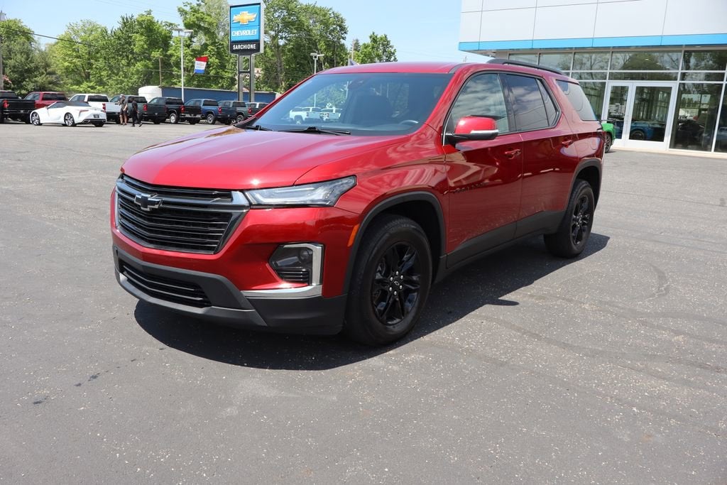 2023 Chevrolet Traverse LT