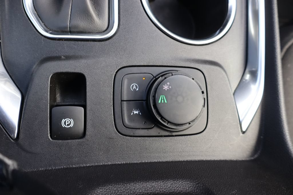 2022 Chevrolet Traverse LT