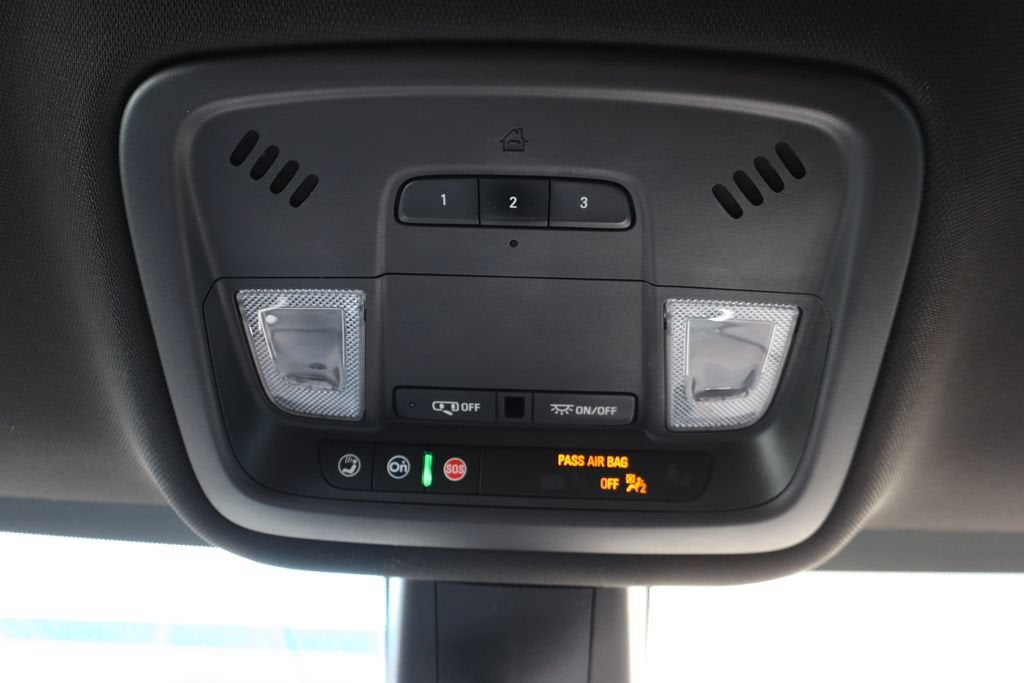 2022 Chevrolet Traverse LT