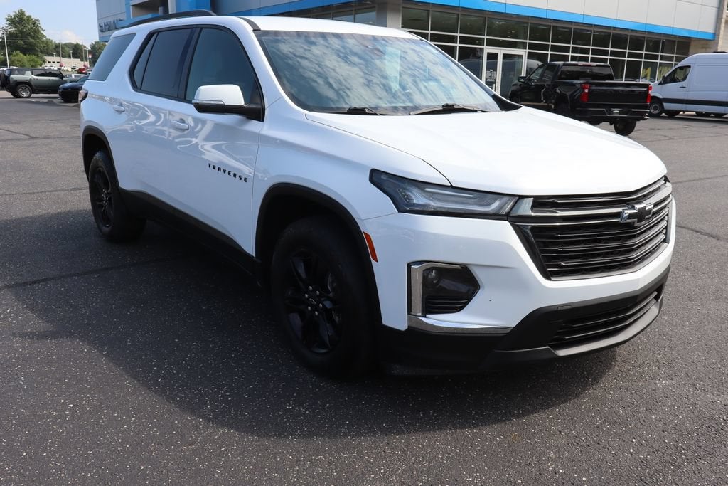 2022 Chevrolet Traverse LT