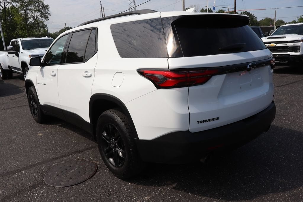 2022 Chevrolet Traverse LT