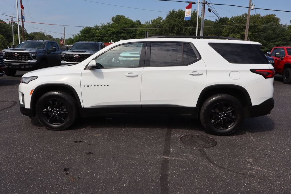 2022 Chevrolet Traverse LT