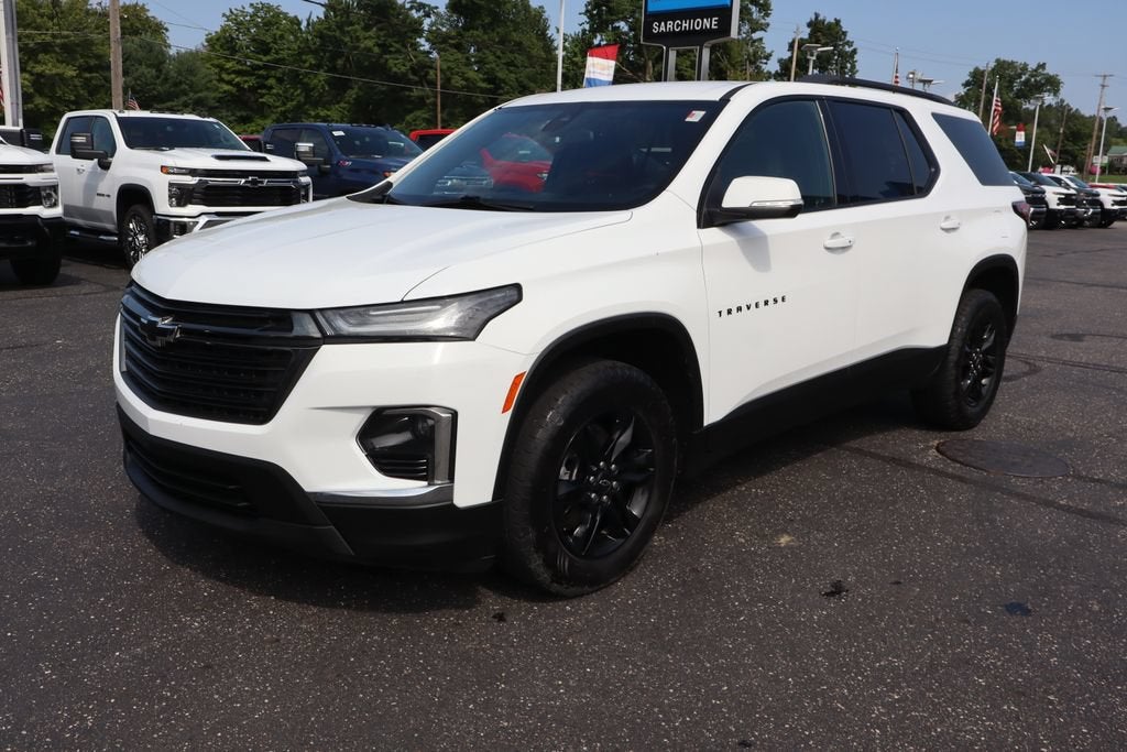 2022 Chevrolet Traverse LT