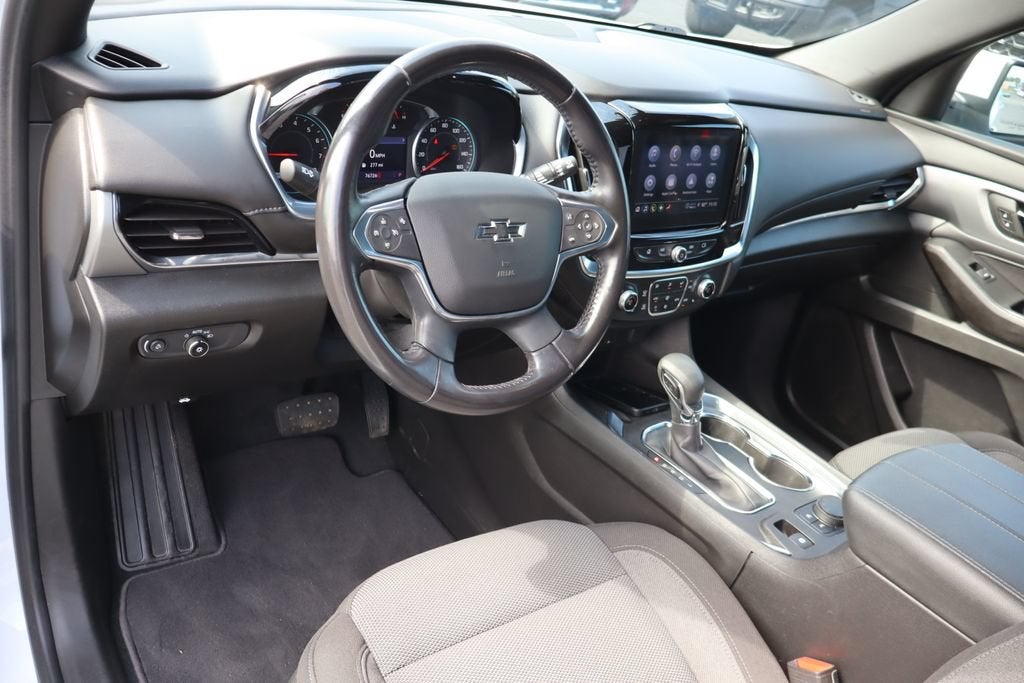 2022 Chevrolet Traverse LT