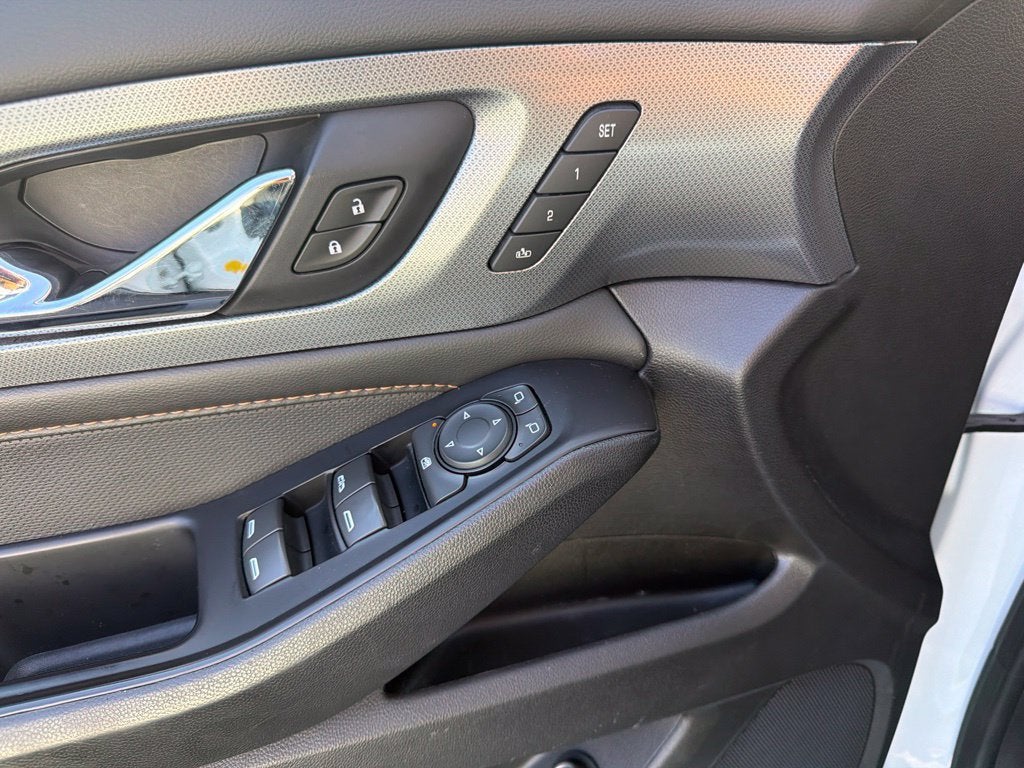 2019 Chevrolet Traverse Base