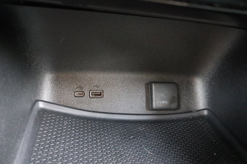 2024 Chevrolet Traverse LS