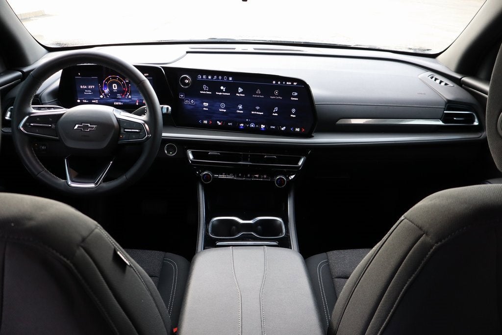 2024 Chevrolet Traverse LS