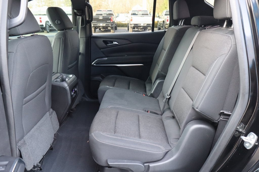 2024 Chevrolet Traverse LS