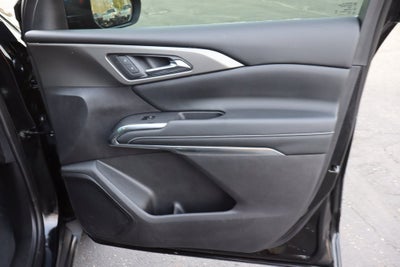 2024 Chevrolet Traverse LS