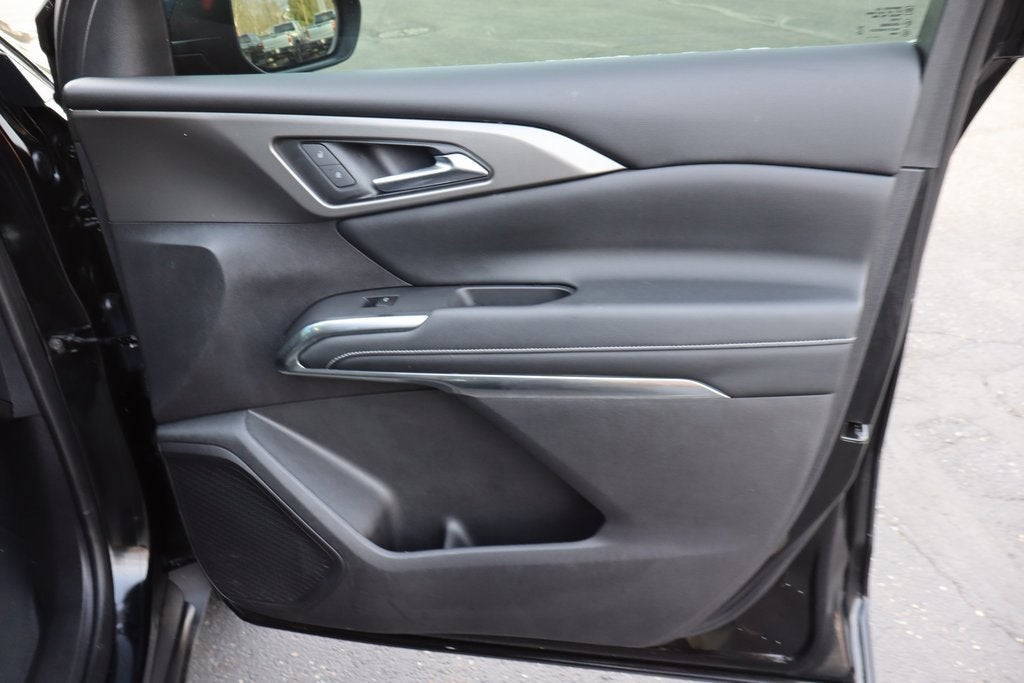 2024 Chevrolet Traverse LS