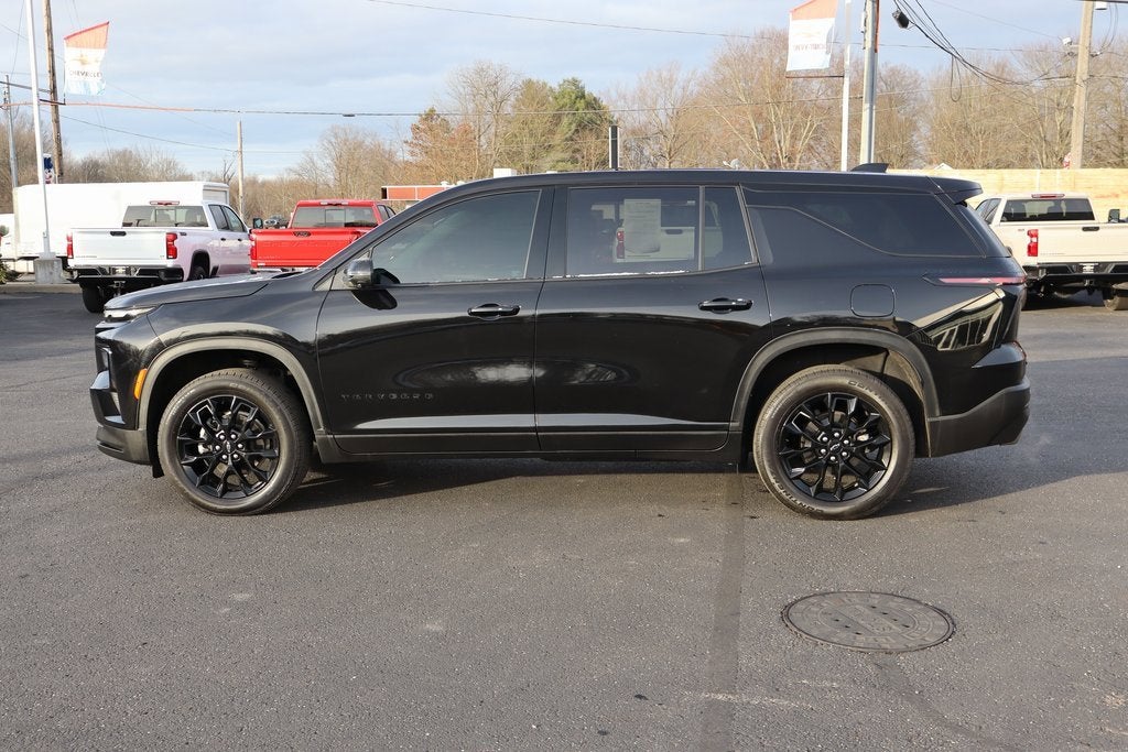 2024 Chevrolet Traverse LS
