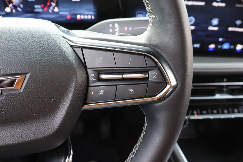 2024 Chevrolet Traverse LS