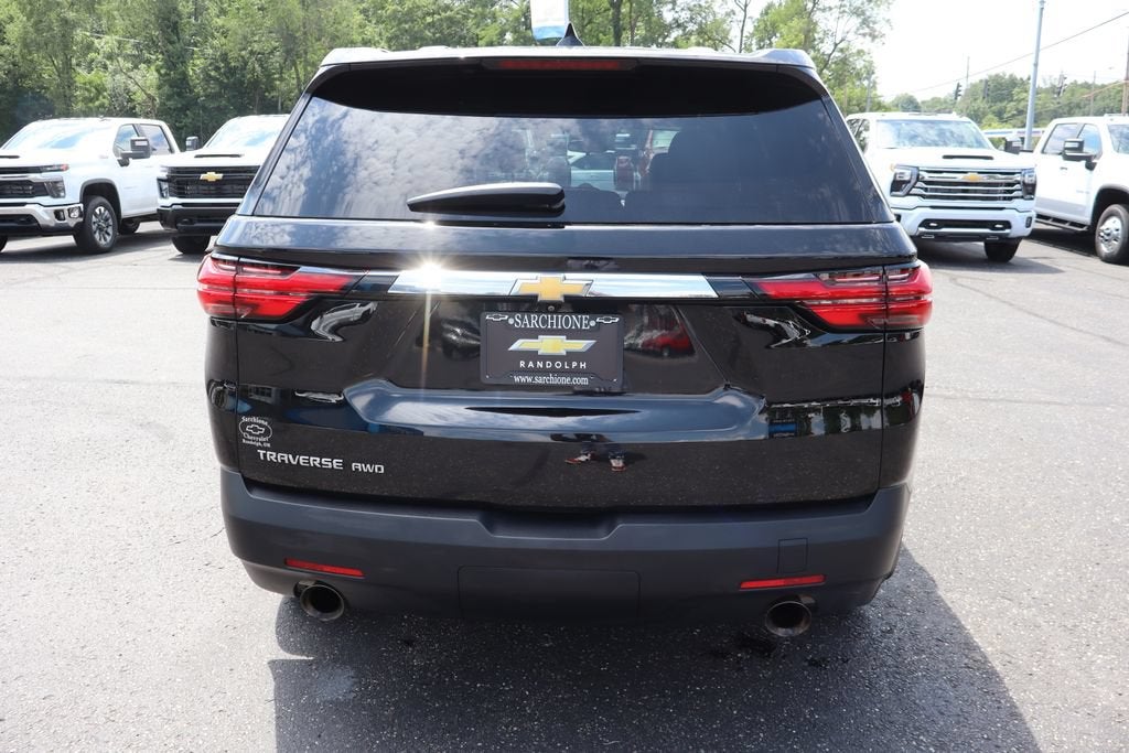 2022 Chevrolet Traverse LS