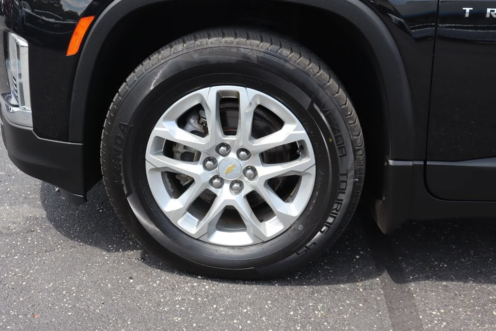 2022 Chevrolet Traverse LS