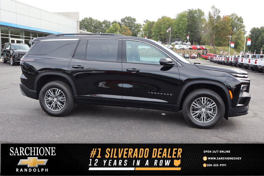 2027 Chevrolet Traverse LT
