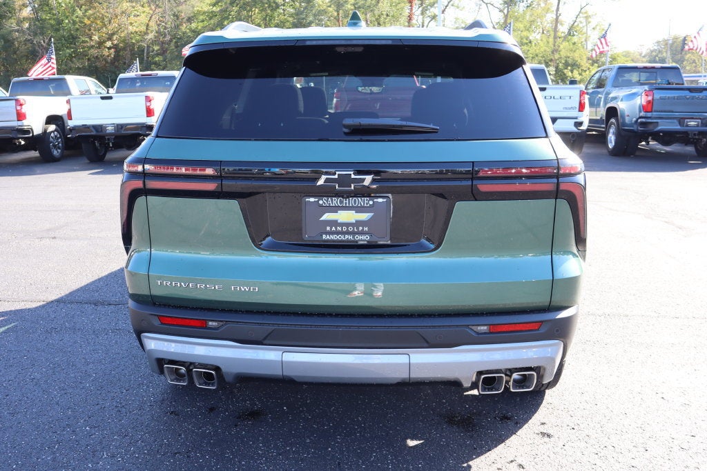 2027 Chevrolet Traverse LT