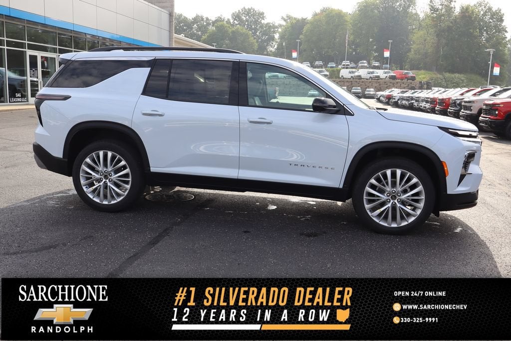 2027 Chevrolet Traverse LT