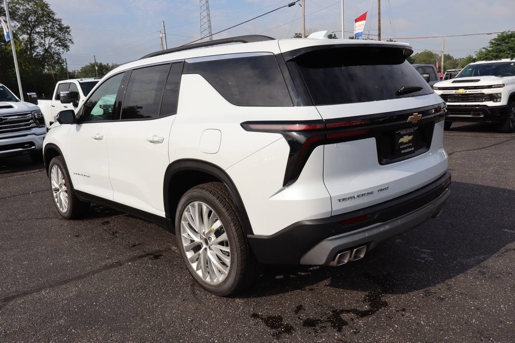 2027 Chevrolet Traverse LT