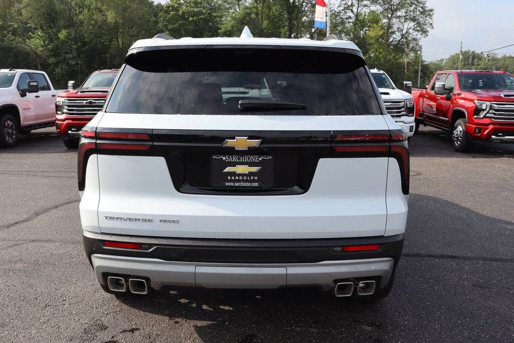 2027 Chevrolet Traverse LT