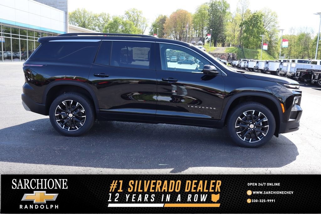 2026 Chevrolet Traverse AWD LT
