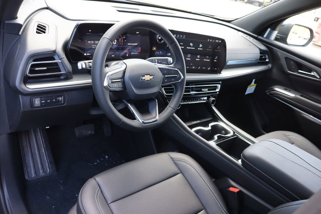 2026 Chevrolet Traverse AWD LT