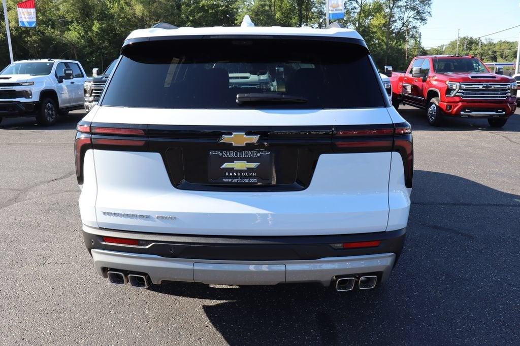 2027 Chevrolet Traverse LT