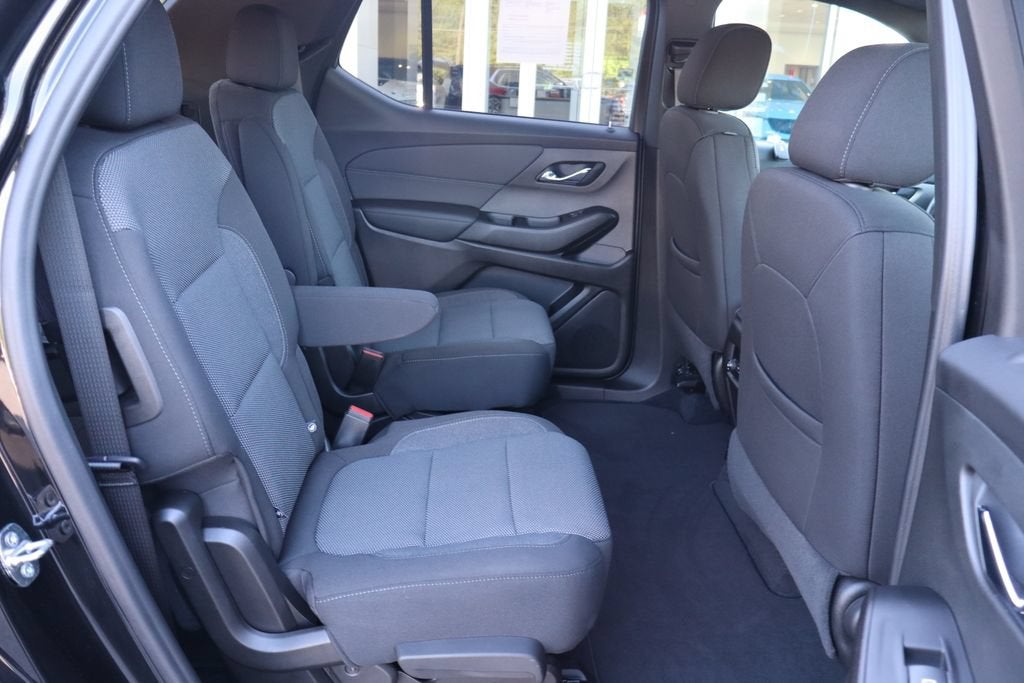 2023 Chevrolet Traverse LT