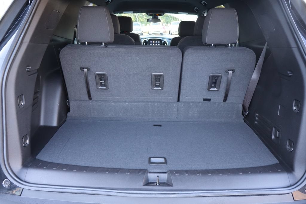 2023 Chevrolet Traverse LT