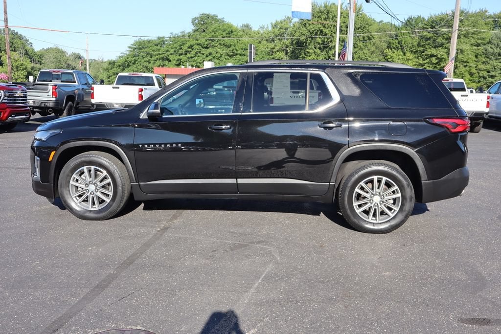 2023 Chevrolet Traverse LT