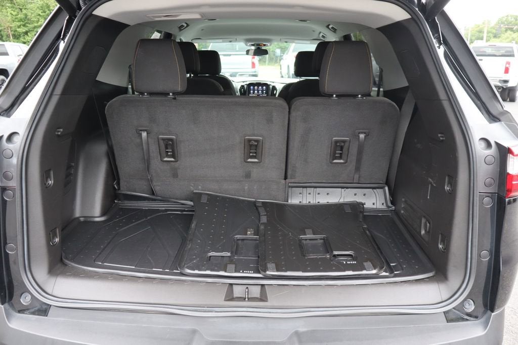 2021 Chevrolet Traverse LT