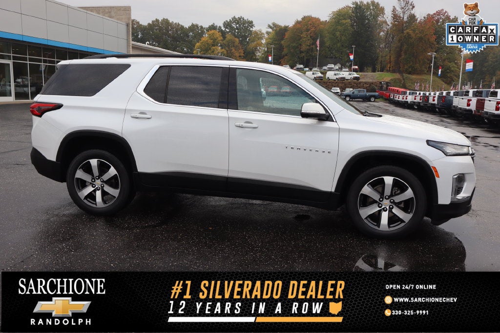 2023 Chevrolet Traverse LT Leather