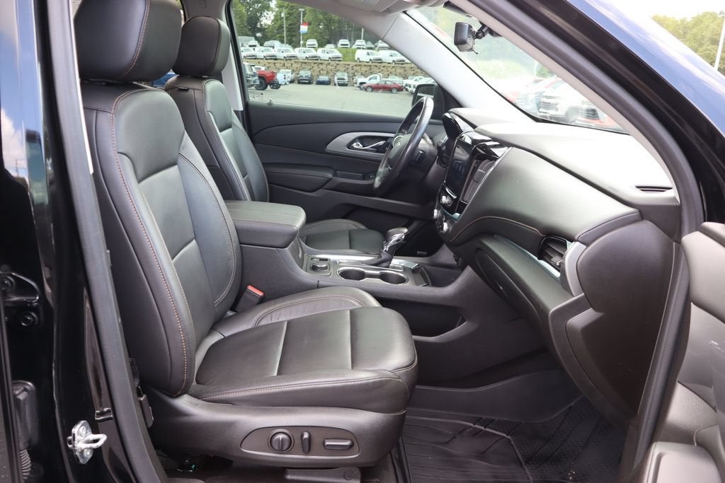 2021 Chevrolet Traverse RS