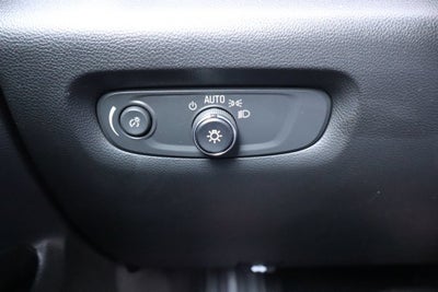 2023 Chevrolet Traverse Base