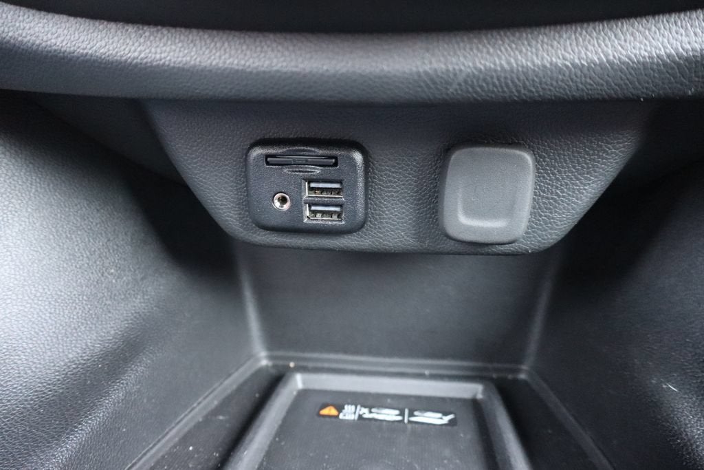 2023 Chevrolet Traverse Base