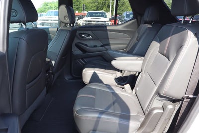 2023 Chevrolet Traverse Base