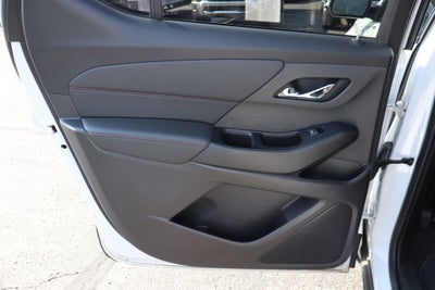 2023 Chevrolet Traverse Base