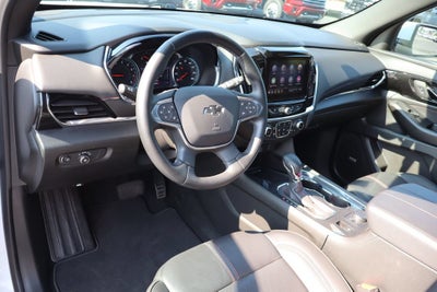 2023 Chevrolet Traverse Base