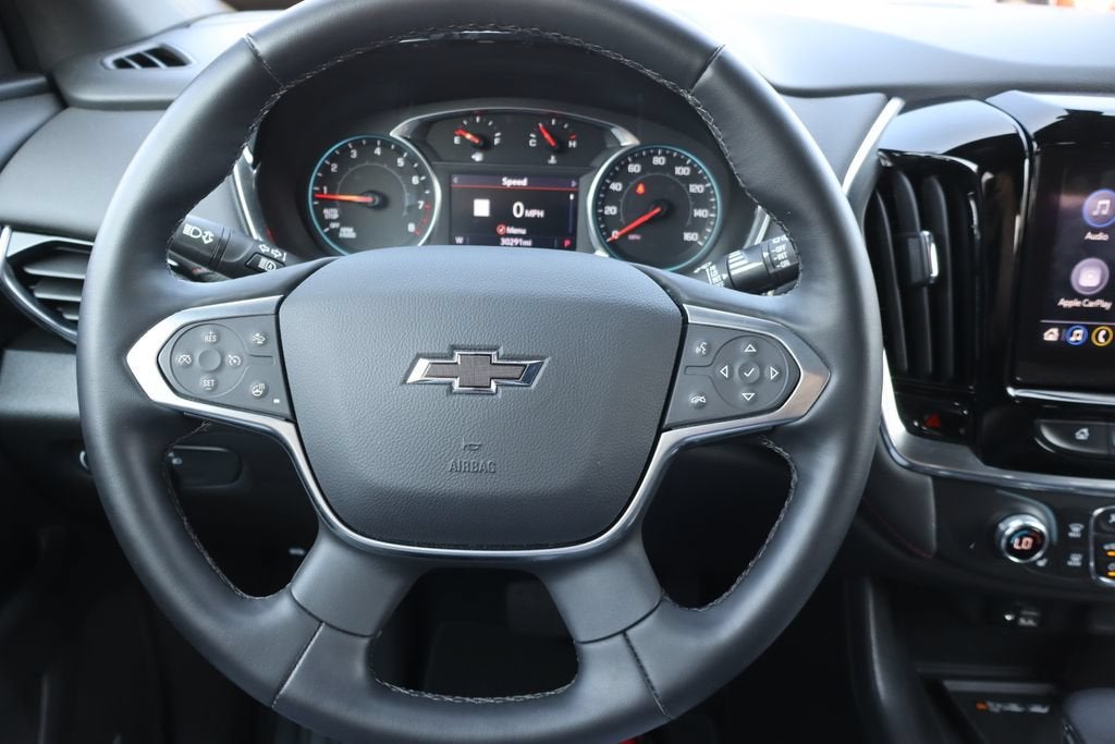 2023 Chevrolet Traverse Base