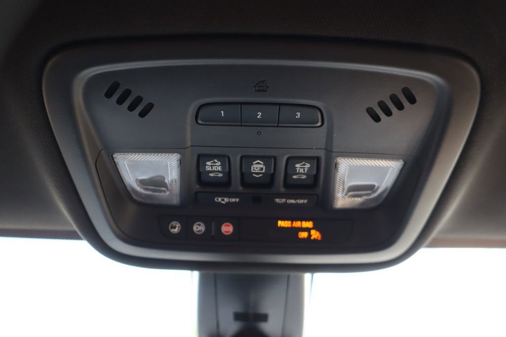 2022 Chevrolet Traverse Premier